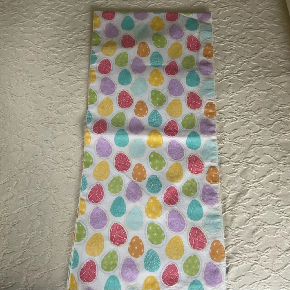 CYNTHIA ROWLEY Easter Egg Table Runner. Cotton. Reversible. Measures 15” x 67”